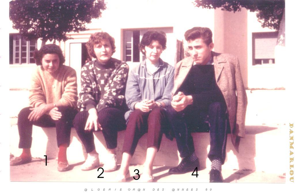 COLO AIN EL TURK LA MER ET LES PINS STAGE DES MONITEURS 1959 N01.JPG